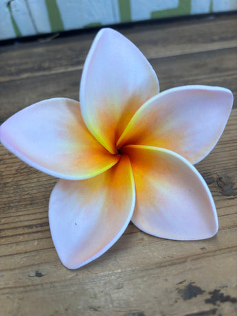 Foam 3.5” Plumeria Hair Pick- Lite Pink