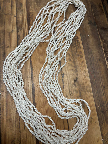 Mongo Shell Long Lei- White