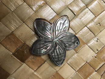 Mother of Pearl Blacklip Pretty Plumeria Flower Shell